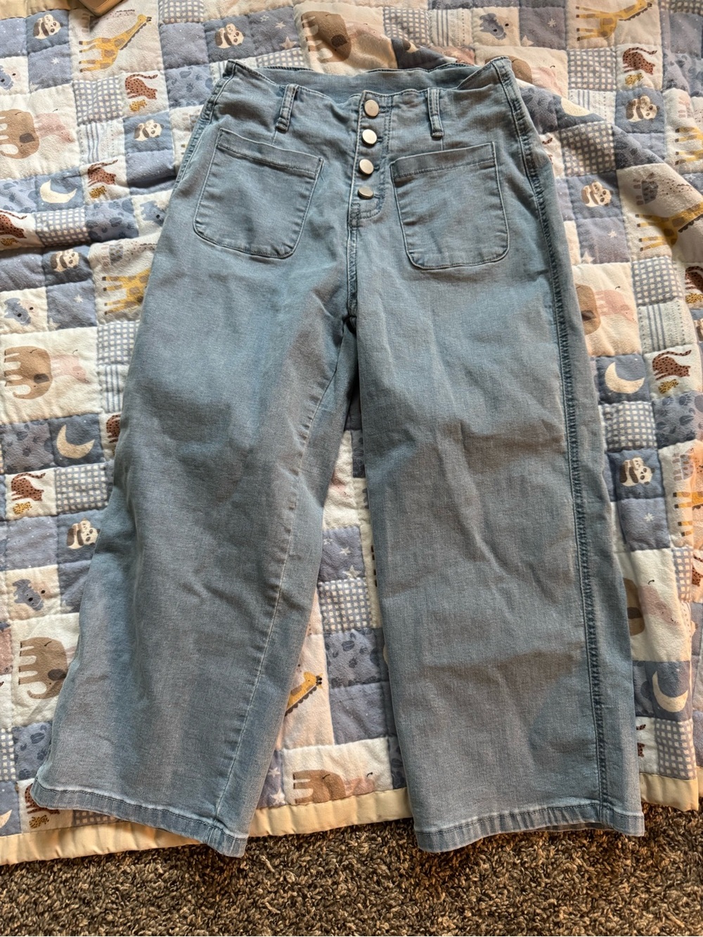 High-Waist Light Blue Wide-Leg Women's Jeans